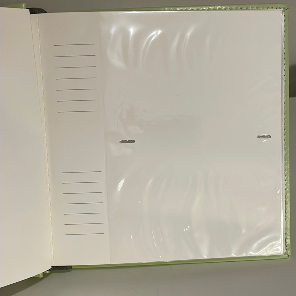 Green Photo Album - Picture 4 of 7